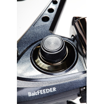 Катушка Salmo Diamond Baitfeeder 6 3150BR, 5п.+1р.п-4